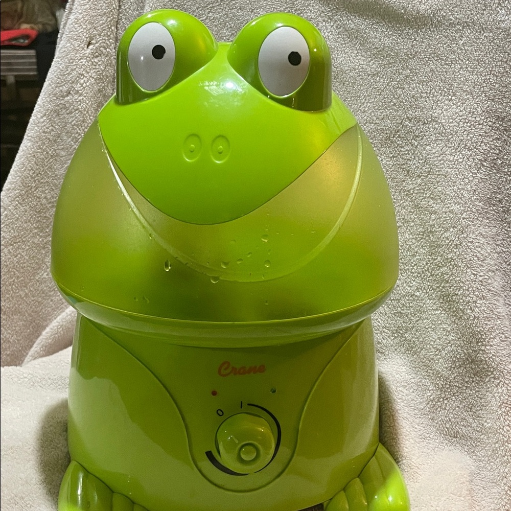 Crane Green Frog Humidifier
